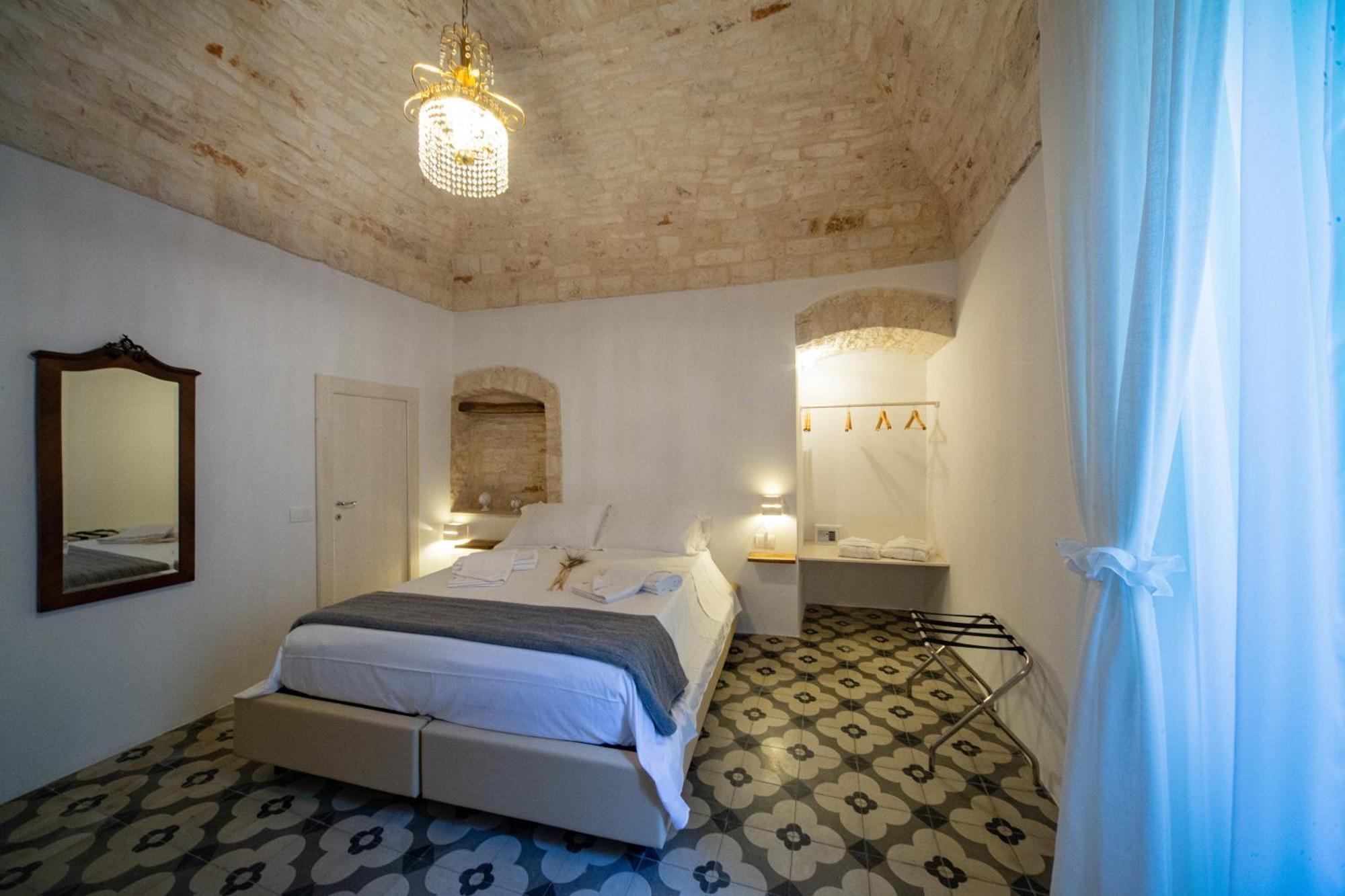 Hotel Bella Itria - Esclusiva Dimora Storica Del Borgo Antico Locorotondo Exterior foto