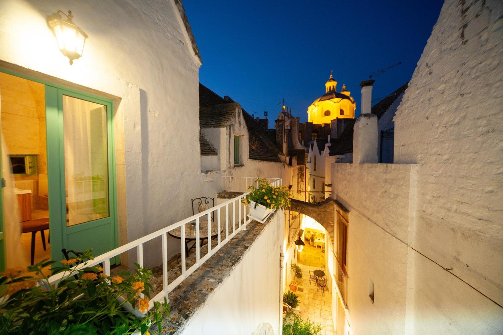 Hotel Bella Itria - Esclusiva Dimora Storica Del Borgo Antico Locorotondo Exterior foto