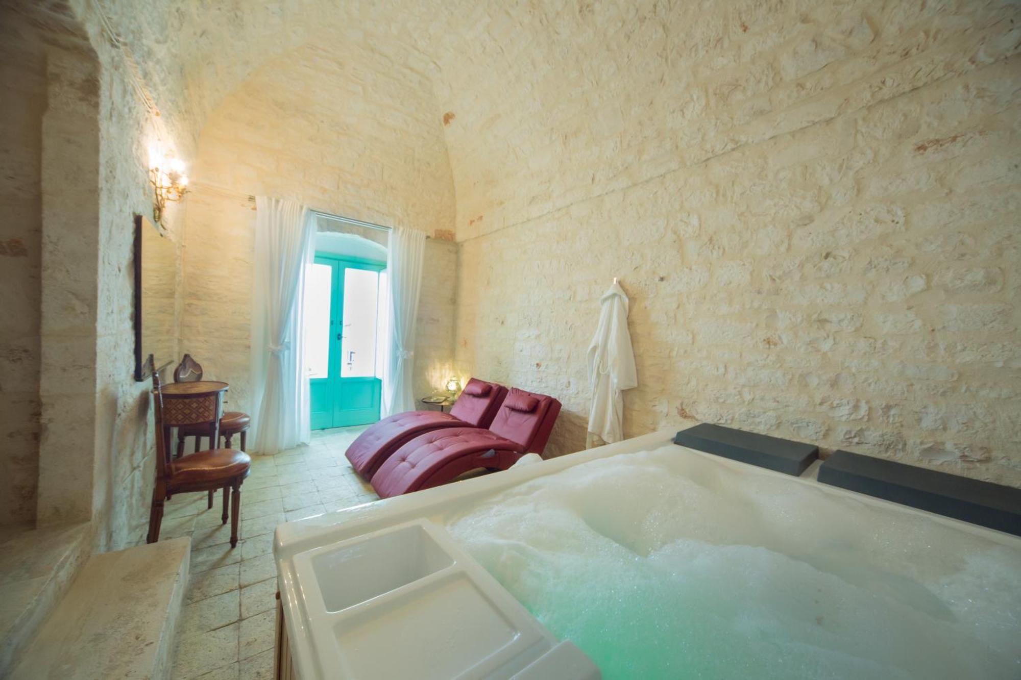 Hotel Bella Itria - Esclusiva Dimora Storica Del Borgo Antico Locorotondo Exterior foto