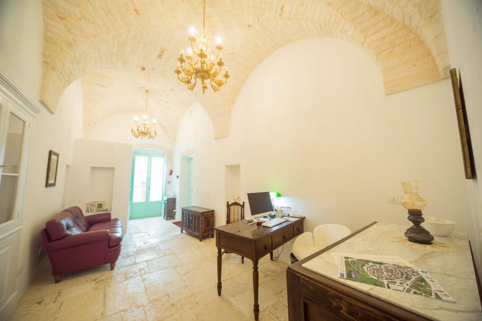 Hotel Bella Itria - Esclusiva Dimora Storica Del Borgo Antico Locorotondo Exterior foto